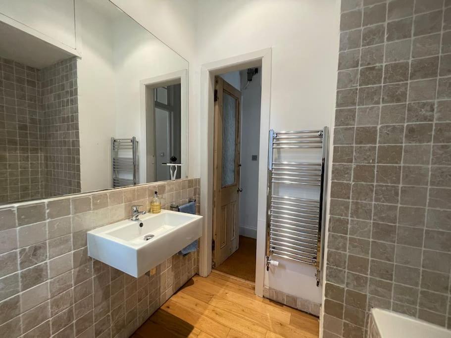 Stunning West End Flat! Apartment Глазгоу Екстериор снимка